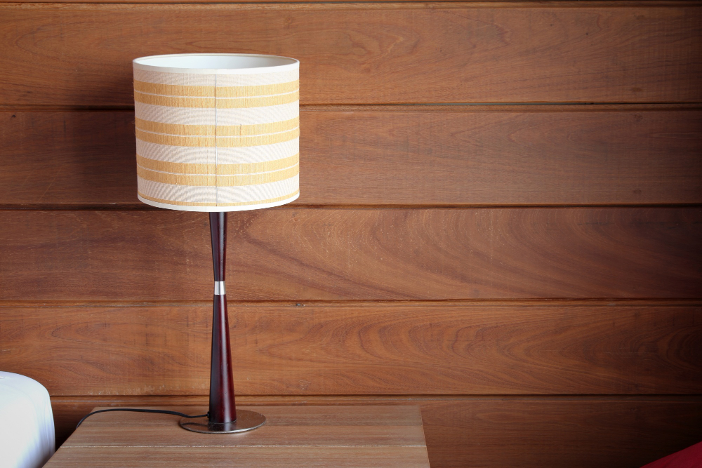 Lampu Meja