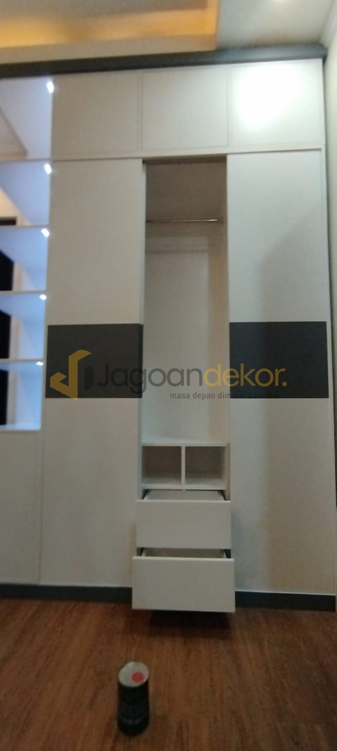 hasil-lemari_logo_2-690x1536