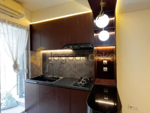 Kitchen Set & Meja Bar - Blok Min 18 mm + Fin Hpl Taco - Bu Dyah