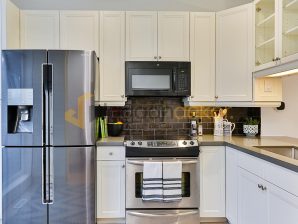 Kitchen Set Full Ceiling Kabinet Atas Bawah Semi Letter L - Ibu Meliana