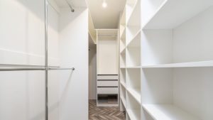 Jasa-Furniture-Custom