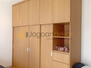 Lemari Full Ceiling Sliding Door Blockboard Finishing HPL - Ibu Heny
