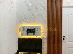 Backdrop TV Minimalis Blockboard Finishing HPL - Ibu Netri Herniati