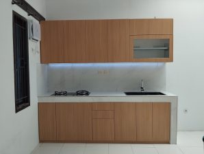 Kitchen Set Kabinet Atas Bawah Blockboard Finishing HPL - Bapak Akbar