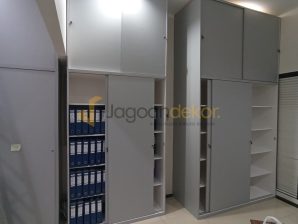 Lemari Arsip Kantor Sliding Blockboard Finishing HPL - Bapak Abdi