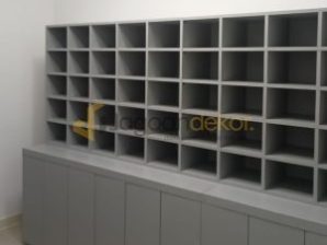 Lemari Penyimpanan Obat Open Space Set Kabinet Bawah Blockboard Finishing HPL - Pak Imam